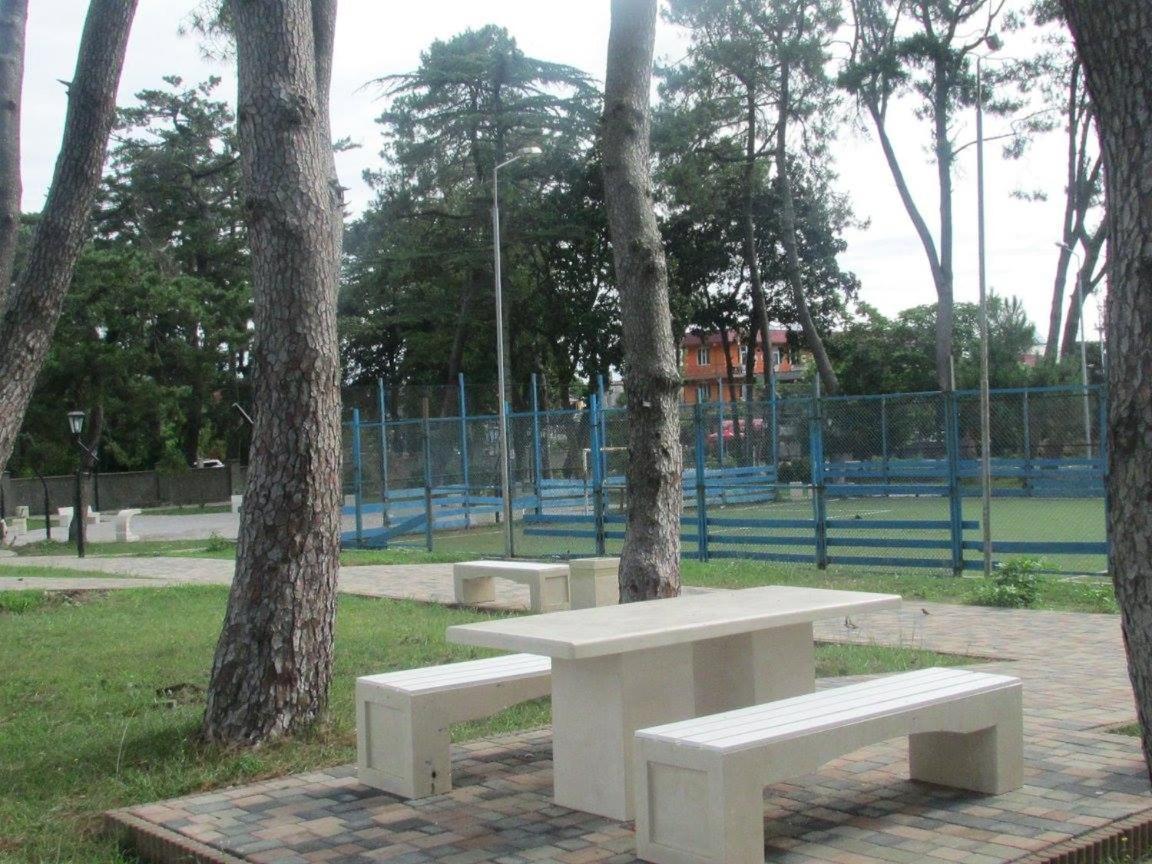 Hotel Kobuleti Luaran gambar