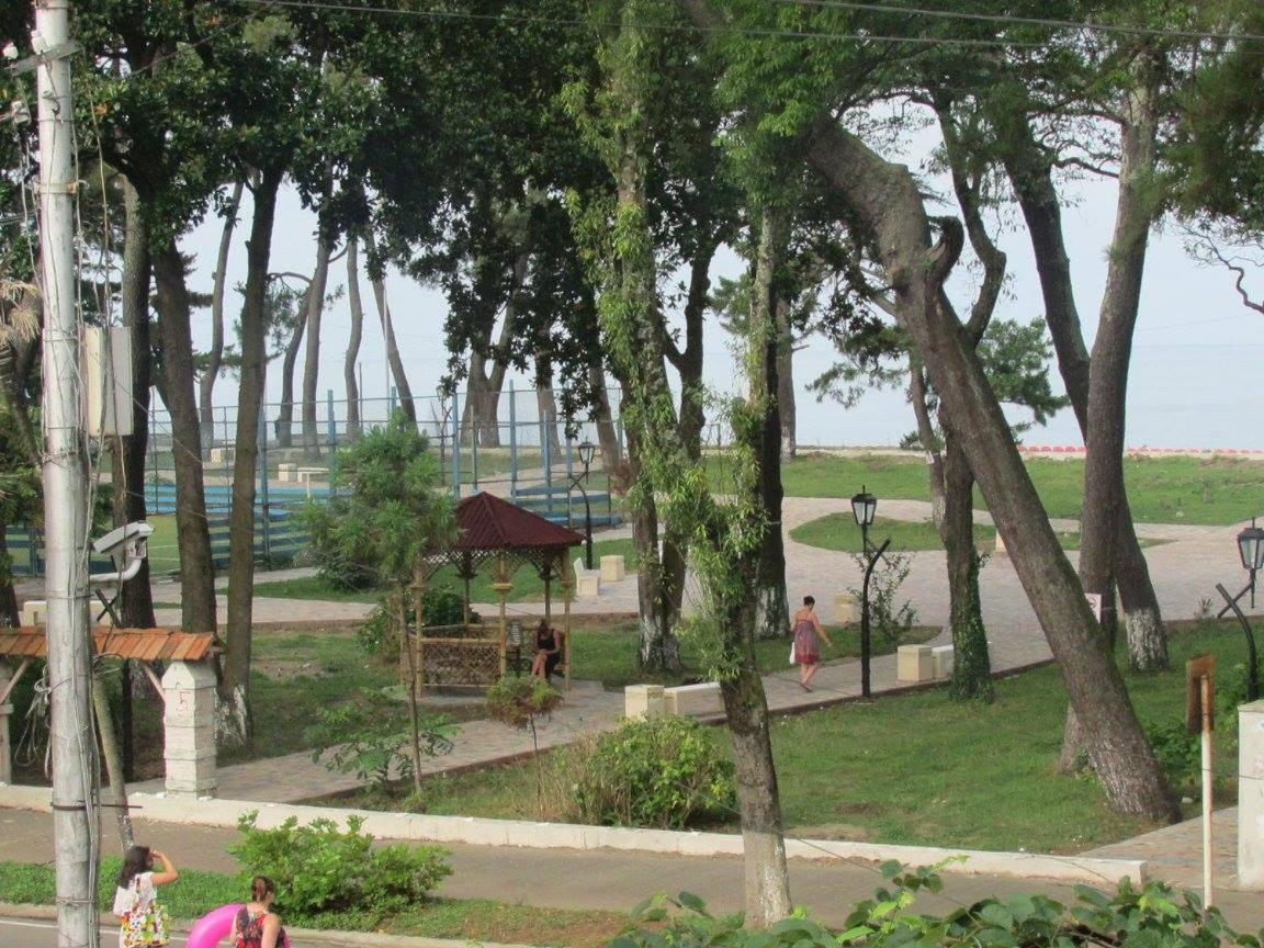 Hotel Kobuleti Luaran gambar